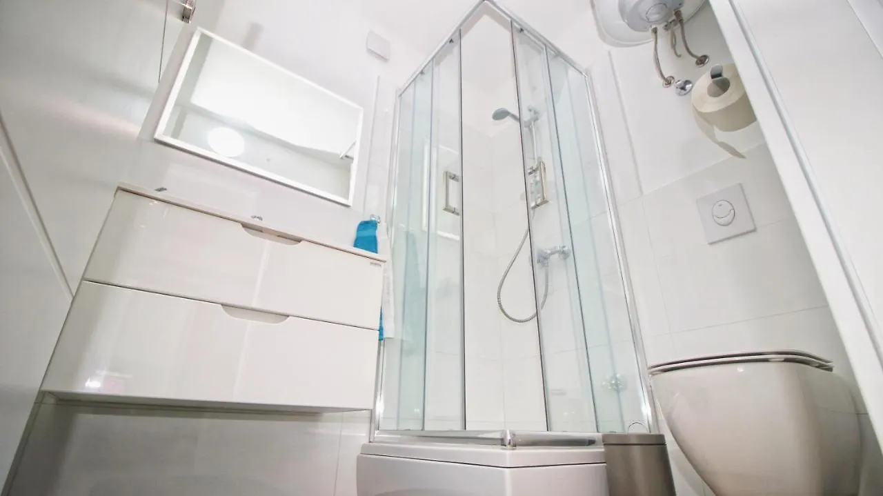 Guesthouse Esma Rovinj 4*,  Kroatien